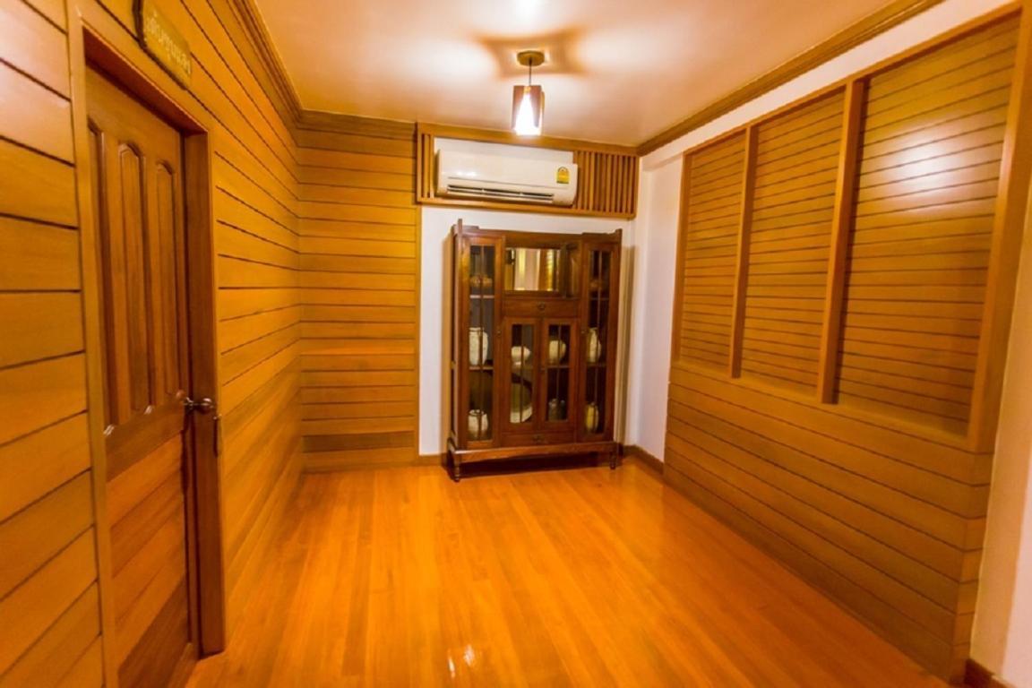 Tree Home Plus Накхон Си Тамарат Стая снимка