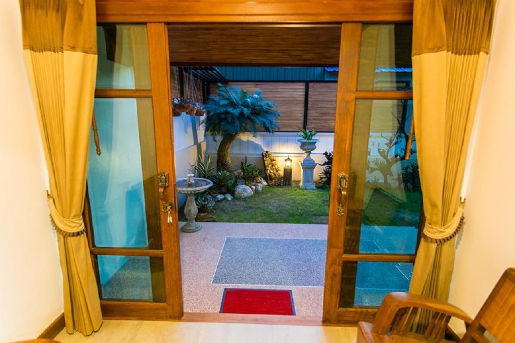 Tree Home Plus Накхон Си Тамарат Стая снимка